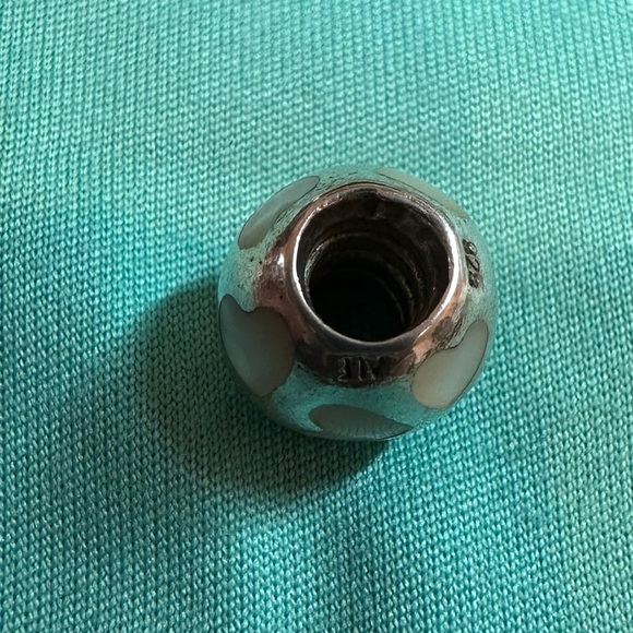 Pandora Silver Heart Charm - Picture 4 of 5